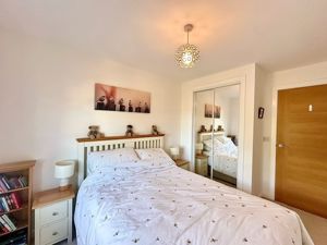 Photo 16- click for photo gallery